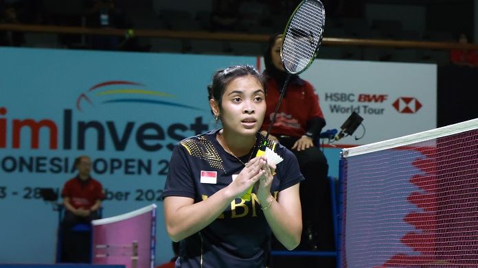 Gregoria Mariska Tunjung jadi salah satu wakil tuan rumah yang sukses memetik kemenangan pada babak pertama Indonesia Open 2021 yang digelar di Bali International Convention Centre & The Westin Resort pada Selasa (23/11/2021).