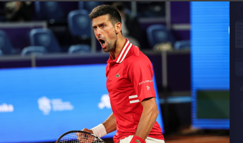 Petenis Serbia, Novak Djokovic, saat tampil di semifinal Serbia Open 2021.