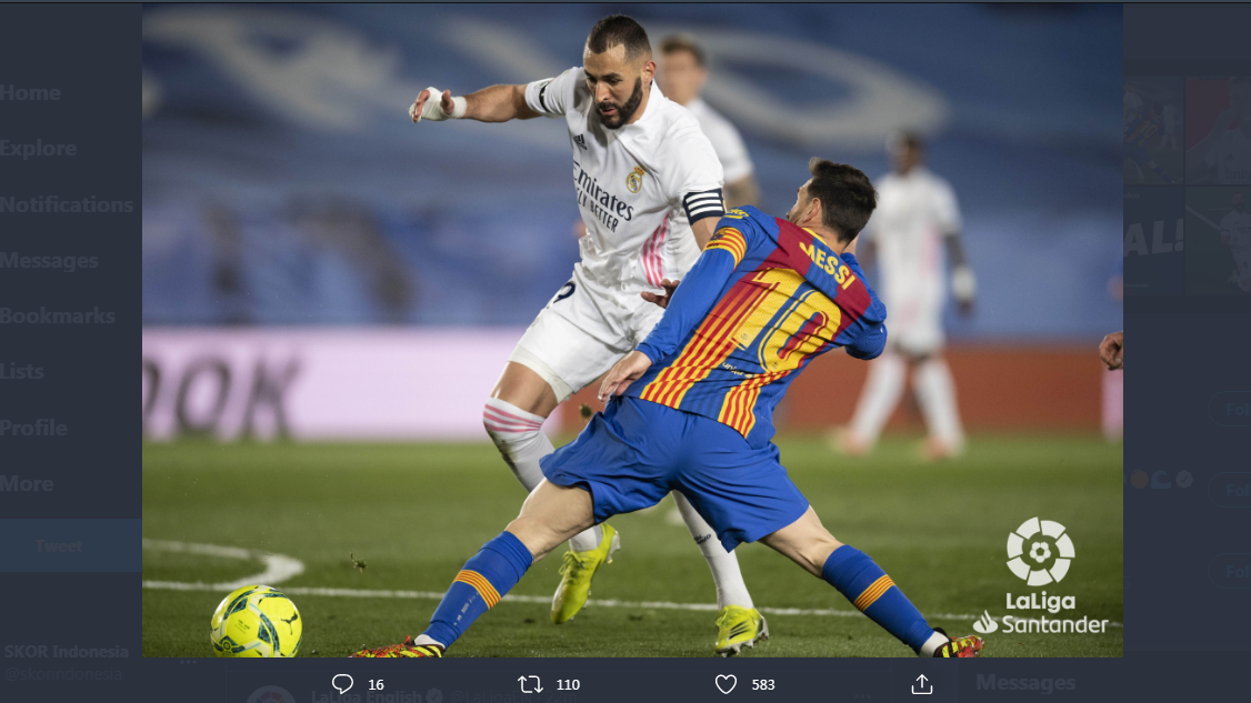 Karim Benzema dan Lionel Messi berduel dalam laga El Clasico antara Real Madrid melawan Barcelona.