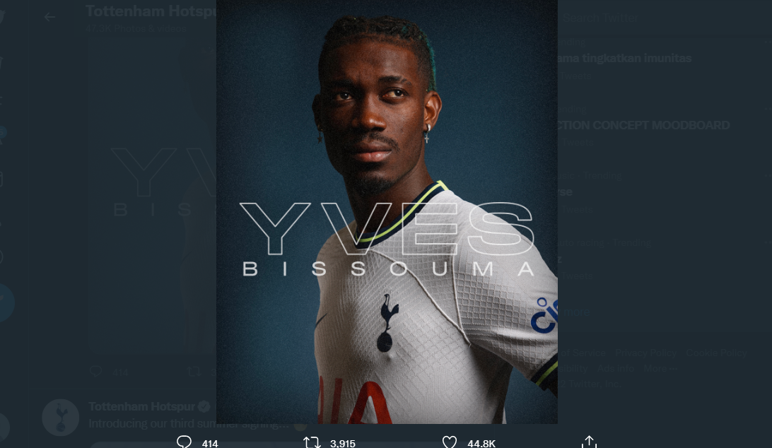 Yves Bissouma bergabung dengan Tottenham Hotspur pada Jumat (17/6/2022).