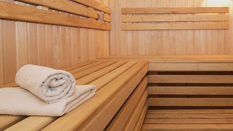 Ilustrasi ruangan sauna.