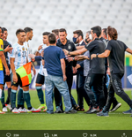 Laga Brasil vs Argentina Kisruh, Polisi Masuk Lapangan, Pemain Argentina Ditahan, Laga Ditunda