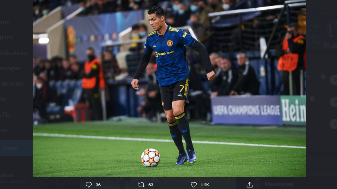 Pemain Manchester United, Cristiano Ronaldo, saat melawan Villarreal di Liga Champions.
