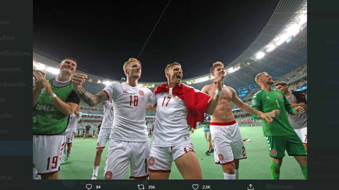 Para pemain Denmark merayakan kelolosan ke  semifinal Piala Eropa 2020.