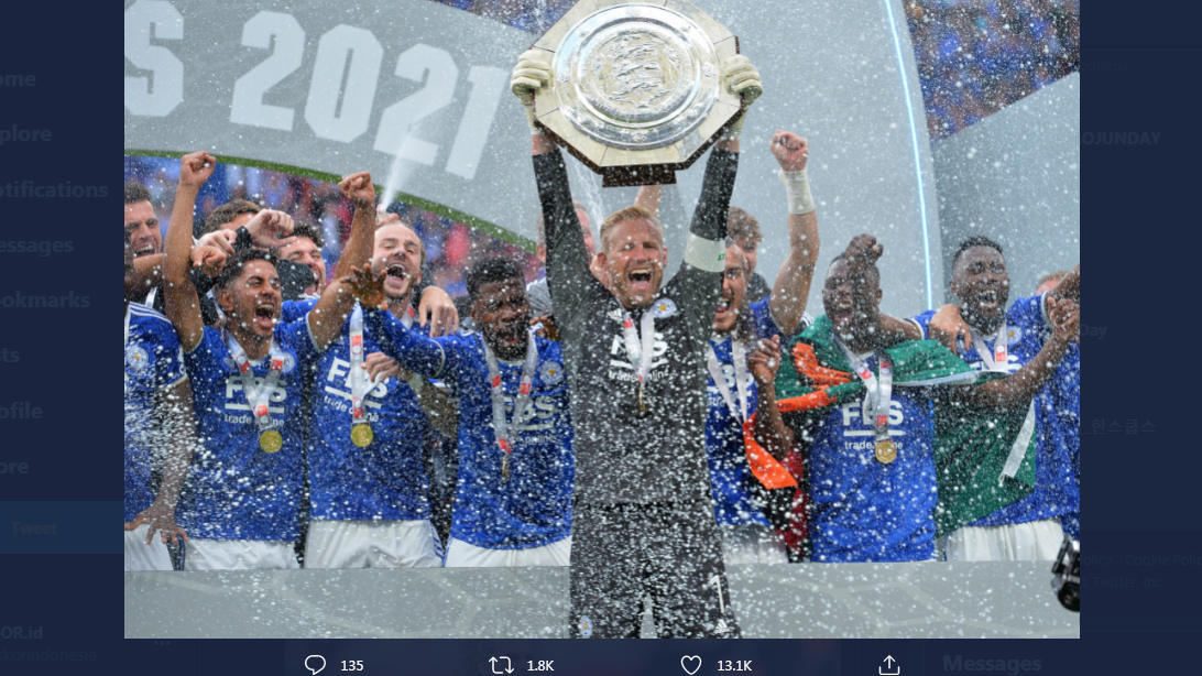 Para pemain Leicester City merayakan gelar juara Community Shield 2021.