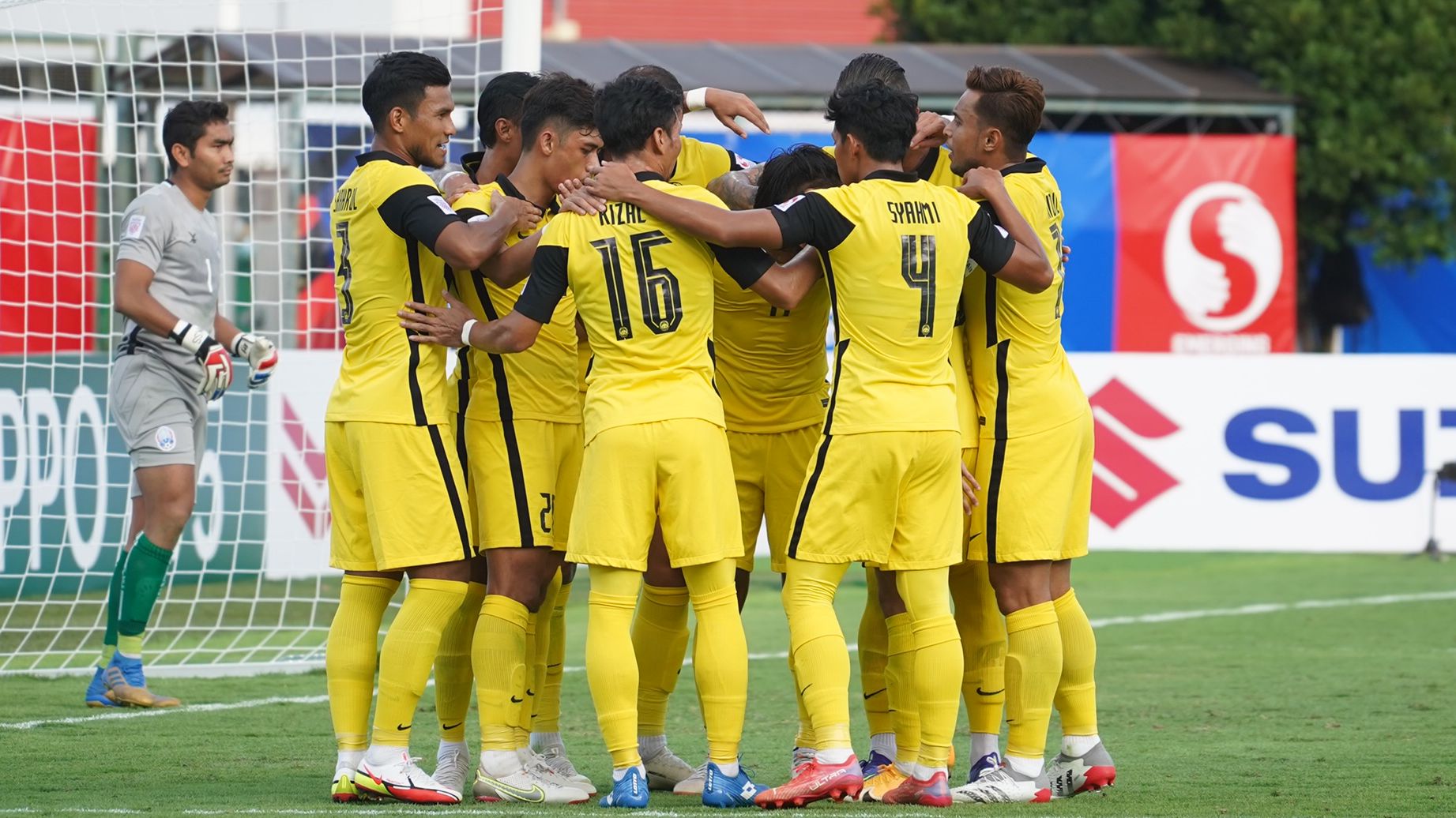  Masalah besar menjerat timnas Malaysia menjelang laga penentuan melawan timnas Indonesia pada Grup B Piala AFF 2020.                 