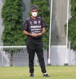 Stefano Cugurra Ungkap Perbedaan Pola Pikir Melatih Bali United dan Tim Junior