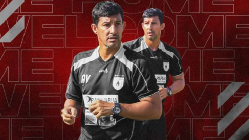 Alfredo Vera, pelatih anyar Persipura mulai pekan ke-13 Liga 1 2021-2022.