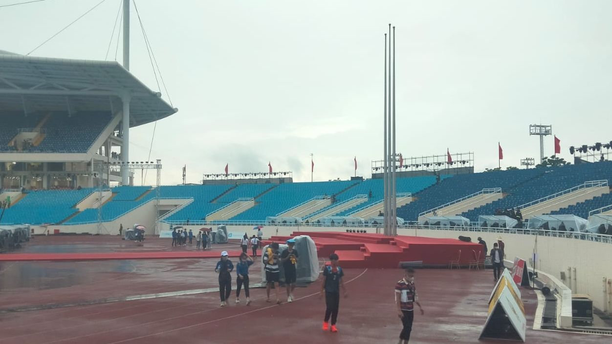 Suasana di dalam Stadion My Dinh, Hanoi, Kamis (12/5/2022) sore atau beberapa jam sebelum opening ceremony SEA Games 2021.