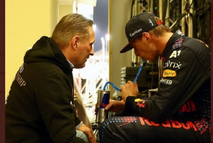 Red Bull Pernah Minta Jos Verstappen Tak Ikut Campur dalam Karier Putranya di Formula 1