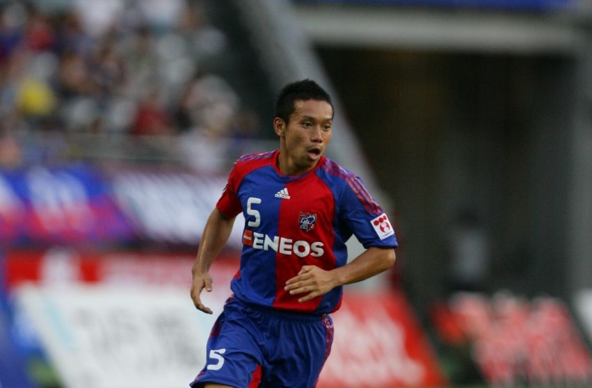 Legenda timnas Jepang, Yuto Nagatomo, saat membela F.C.Tokyo di J.League.