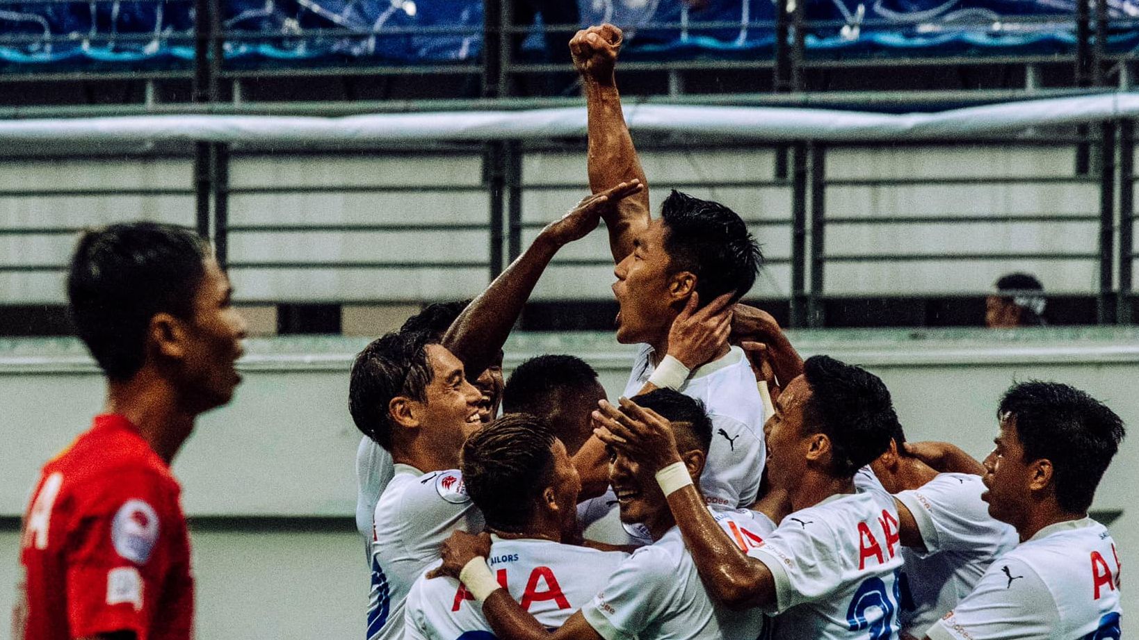 Selebrasi pemain Lion City Sailors yang sukses mengalahkan Balestier Khalsa untuk menjuarai Liga Singapura 2021, 10 Oktober 2021.