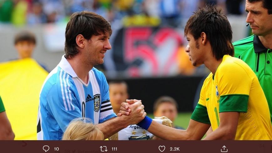 Lionel Messi (kiri) dan Neymar.