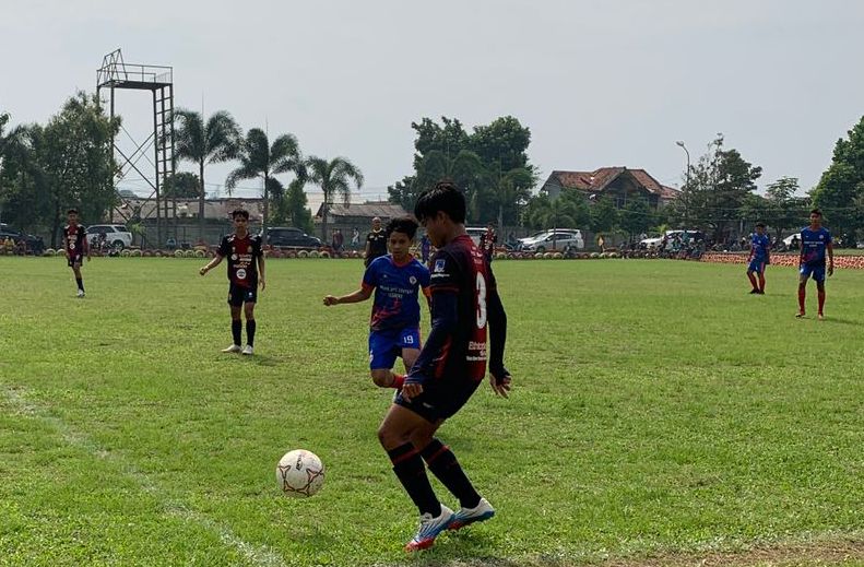 Bogor City kalahkan ASIOP dengan skor 2-1 pada pekan ke-10 grup Top Liga TopSkor U-14 divisi utama.
