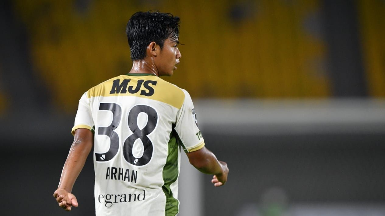 Pratama Arhan saat menjalani debutnya bersama Tokyo Verdy di J2 League menghadapi Tochigi SC, 6 Juli 2022.