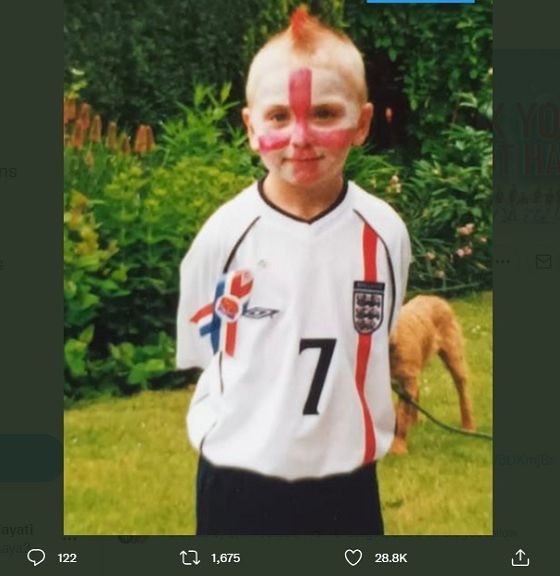 Jarrod Bowen, pemain West Ham, memasang fotonya semasa kecil setelah dia menerima panggilan timnas Inggris untuk pertama kalinya.