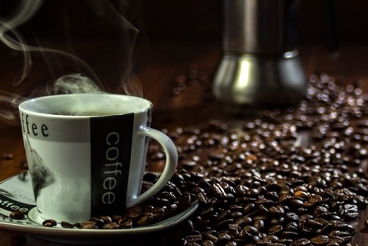 Makanan dan Minuman Pengganti bagi yang Ingin Mengurangi Kafein