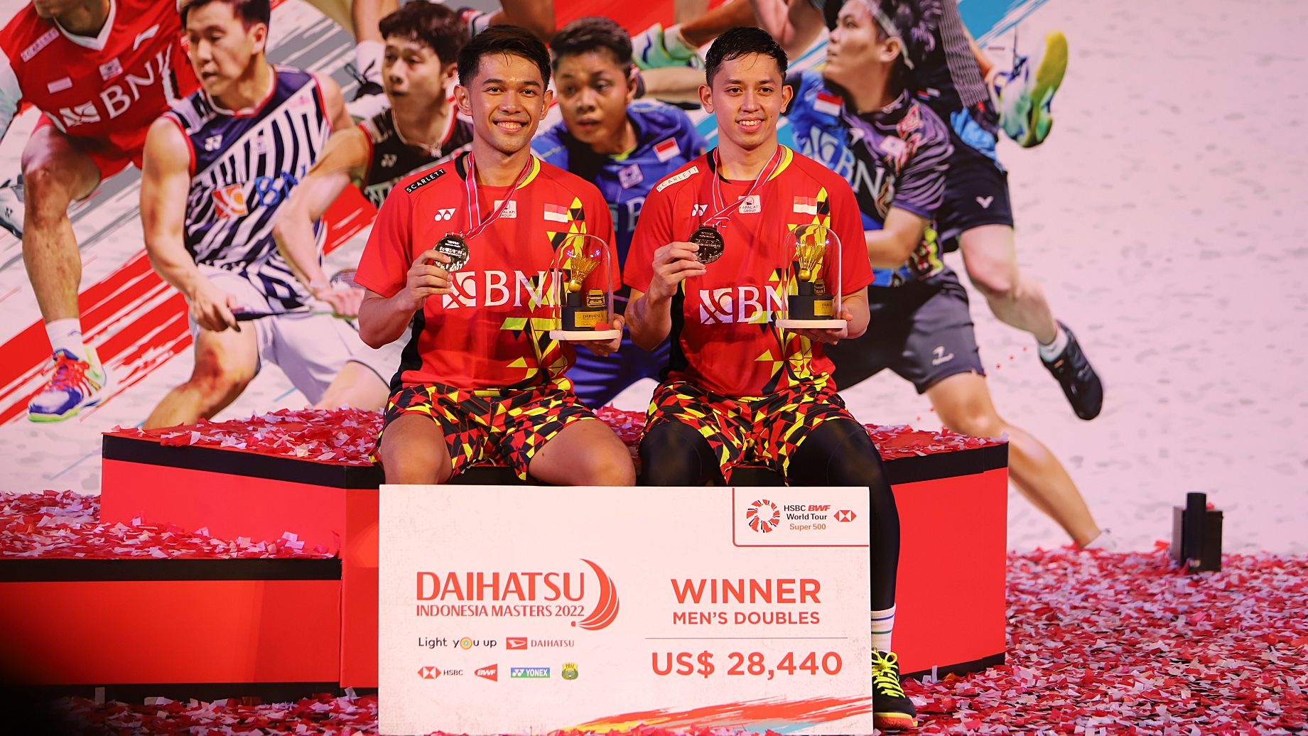 Bagi publik tuan rumah, keberhasilan Fajar Alfian/Muhammad Rian Ardianto menjuarai nomor ganda putra jadi penutup yang manis dari rangkaian penyelenggaraan Indonesia Masters 2022.