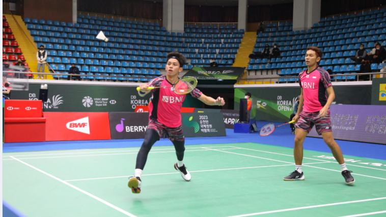 Pasangan Indonesia, Fajar Alfian/Muhammad Rian Ardianto, kala tampil di babak pertama Korea Open 2022, Selasa (5/4/2022).