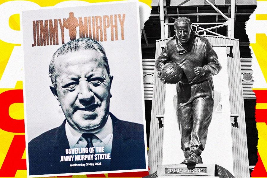 Manchester United membangun patung Jimmy Murphy yang membantu klub bangkit dari Musibah Munich Air. (Dede Mauladi/Skor.id)