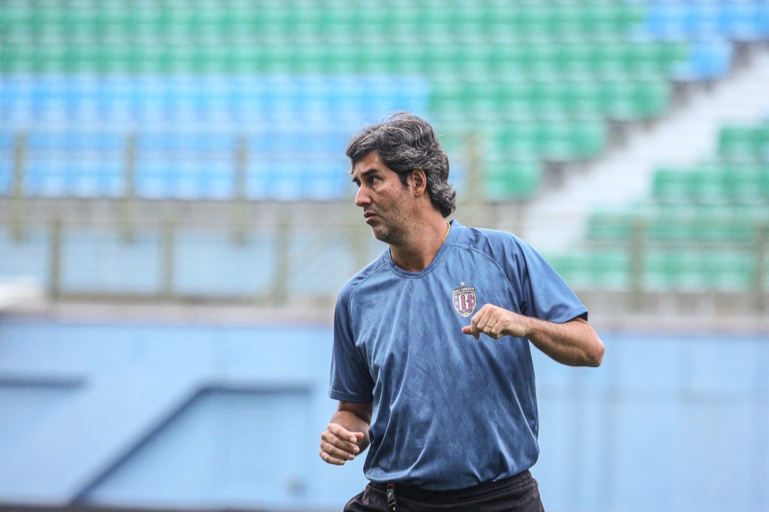 Stefano Cugurra Berharap Bali United Bisa Kembali Latihan Awal Juni