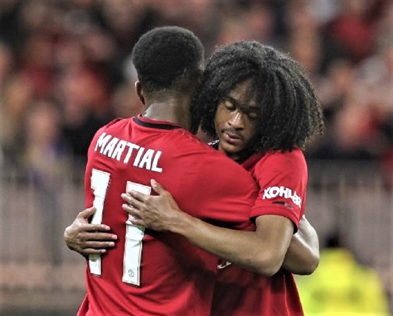 Gaji Gagal Naik di Man United, Tahith Chong Ingin Pindah ke Inter atau Juventus