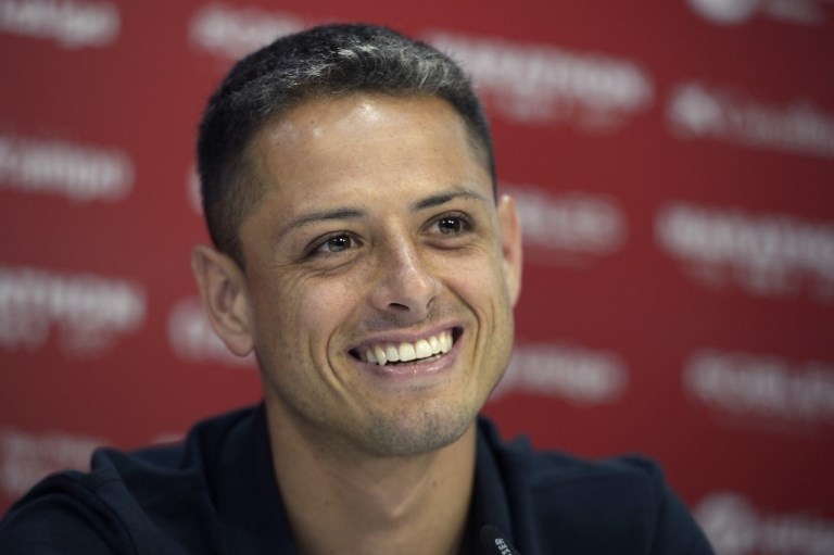 Tangisan Sedih Chicharito Saat Resmi Tinggalkan Eropa