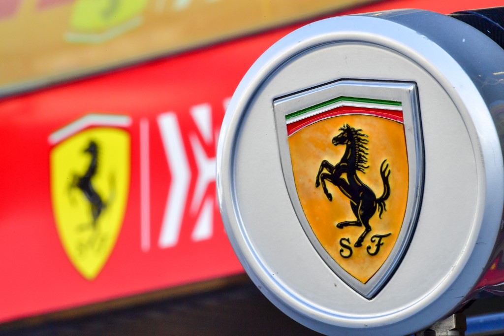 Ferrari Luncurkan Mobil F1 2020 di Tempat Bersejarah 