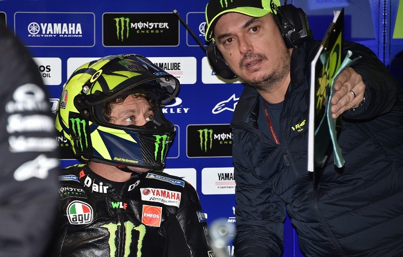 Reaksi 3 Orang Terdekat Valentino Rossi Usai The Doctor Dipinggirkan Yamaha