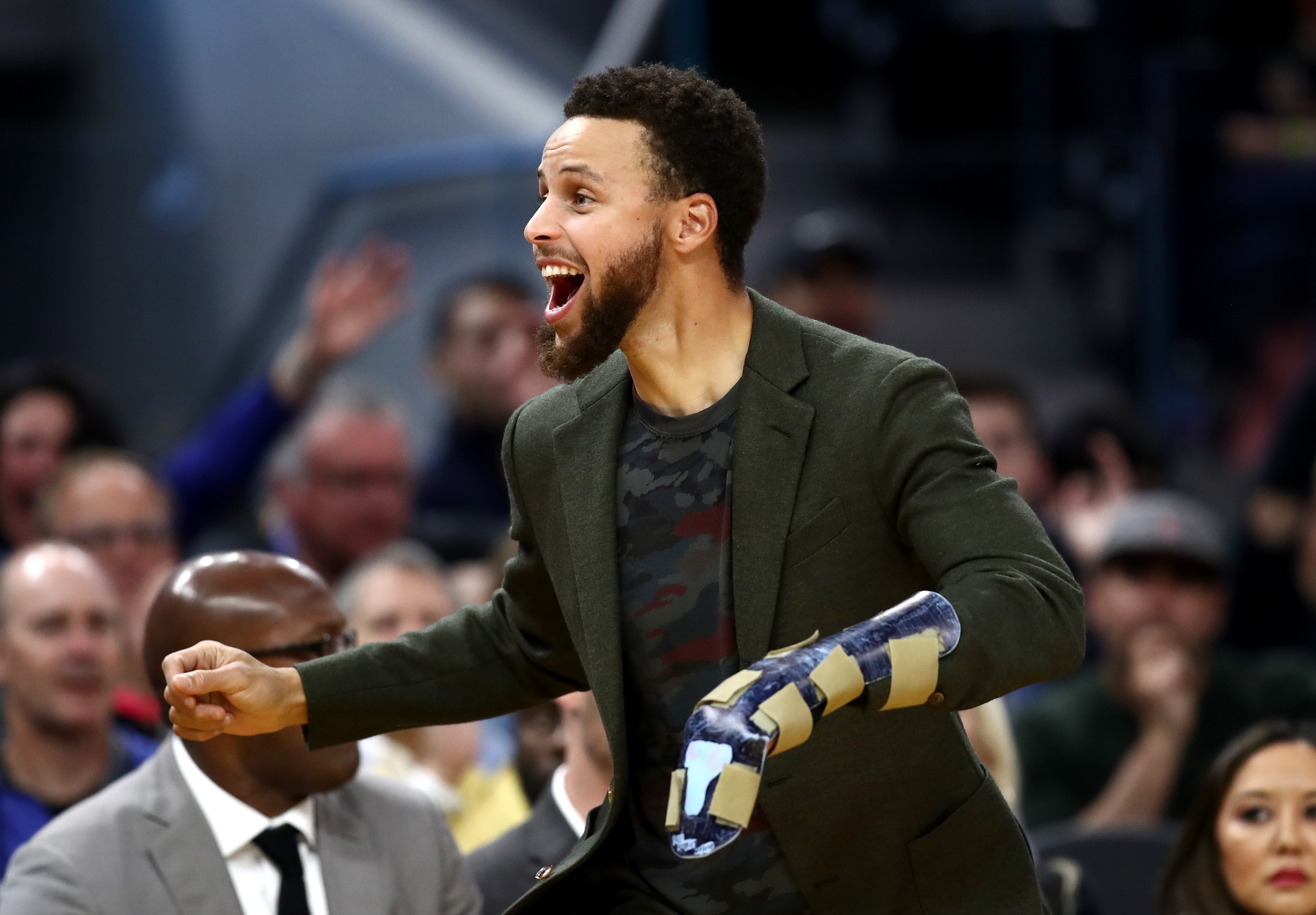 Golden State Warriors Ungkap Kondisi Terkini Stephen Curry