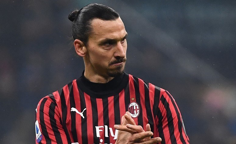 AC Milan Diskusikan Kontrak Zlatan Ibrahimovic dan Gianluigi Donnarumma