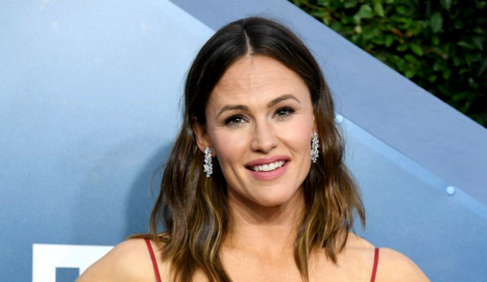 Berawal dari Film, Jennifer Garner Ketagihan Lompat Tali