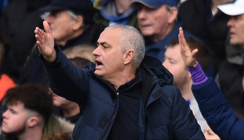 Jose Mourinho Ungkap Penyebab Eric Dier Nyaris Serang Penonton