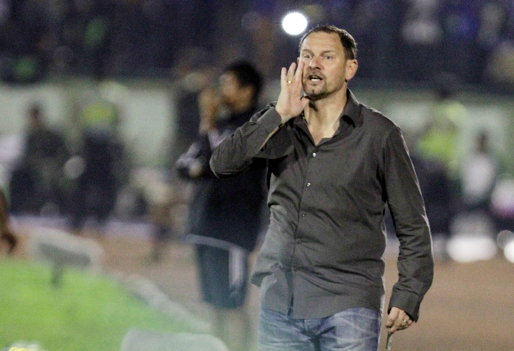 Pesan Dejan Antonic untuk Pemain PSS Sleman Selama Jeda Liga 1 2020