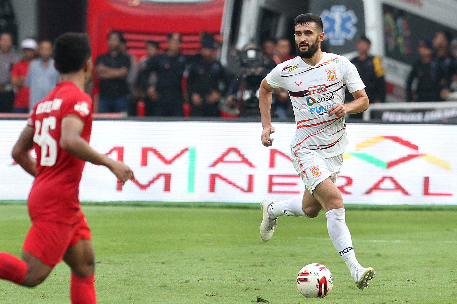 Javlon Guseynov Komentari Kembalinya Mario Gomez ke Borneo FC