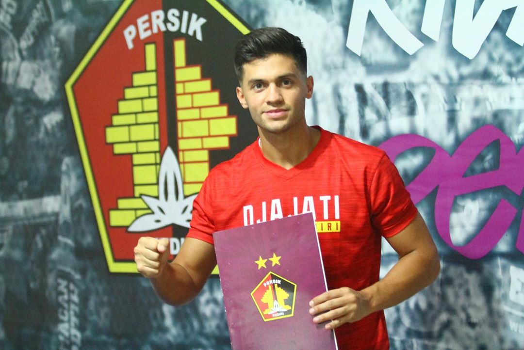 Liga 1 2020 Dilanjut 2021, Gaspar Vega Pamit dari Persik Kediri