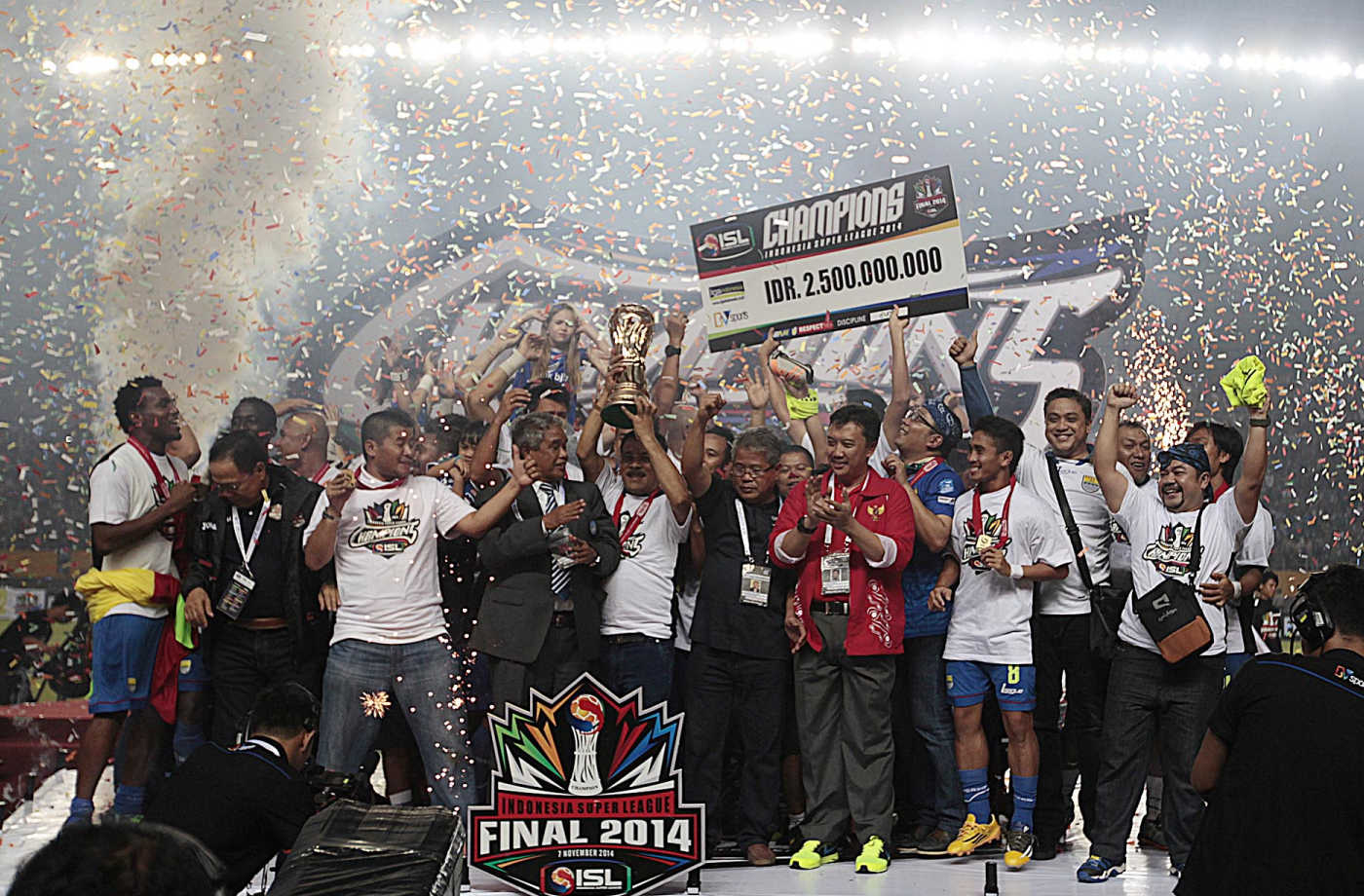Skuad Juara Persib Bandung pada ISL 2014 Hanya Tersisa Dua Pemain