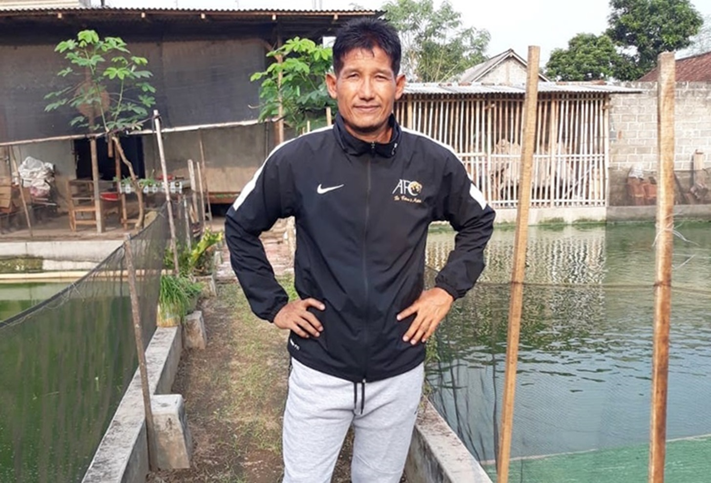 Asisten Pelatih Arema FC Banting Setir Jadi Petambak Ikan