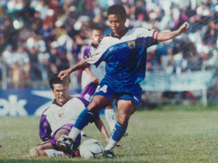 Liga Indonesia 2003, Persib Nyaris Degradasi dan Diselamatkan Play-off