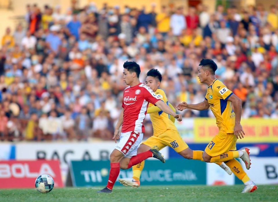 Tak Diboyong ke Piala AFF 2022, Striker Vietnam Dirumorkan Gabung Tim Promosi J1 League 