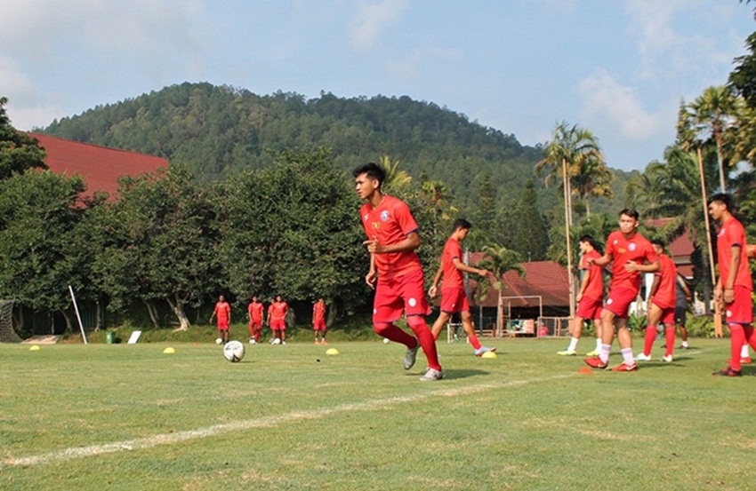 Tiga Pemain dan Dua Staf Pelatih Arema FC Belum Sepakat Renegosiasi Gaji