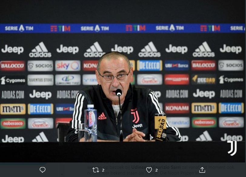 Rapor Maurizio Sarri Bersama Juventus, Tak Sengebul Asap Rokoknya