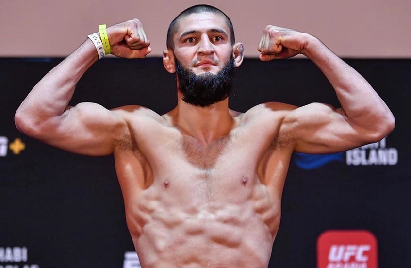 Petarung UFC Khamzat Chimaev Diprediksi Bisa Melebihi Kehebatan Khabib Nurmagomedov