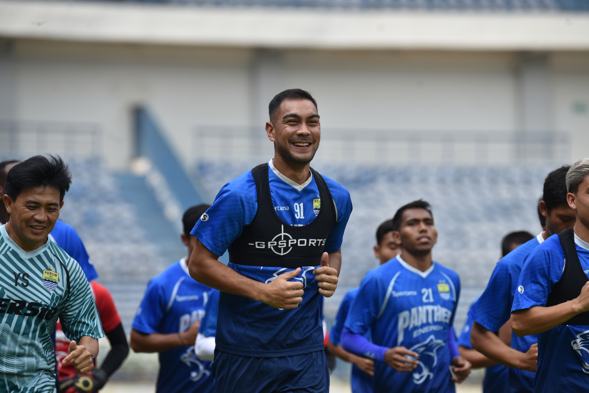 Omid Nazari Bidik Target Ambisius Bersama Persib Bandung di Liga 1 2020