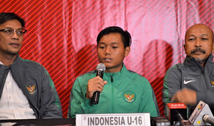 Libur PPKM Darurat, Bek PSIS Berlatih Bersama Eks Timnas Indonesia di Salatiga