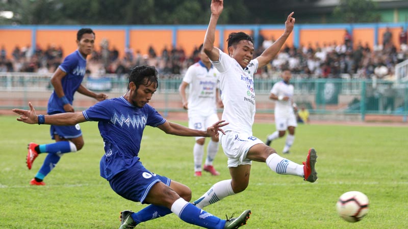Persib Bandung Tantang PSCS Cilacap Uji Coba pada Awal September