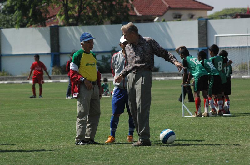 Jejak dan Kiprah Henk Wullems di Indonesia, Pelatih asal Belanda Tersukses
