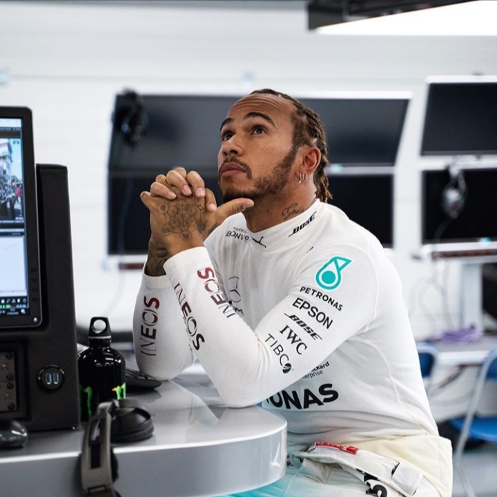 F1 GP Italia 2020: Lewis Hamilton Kaget Carlos Sainz Jr Start Posisi ke-3