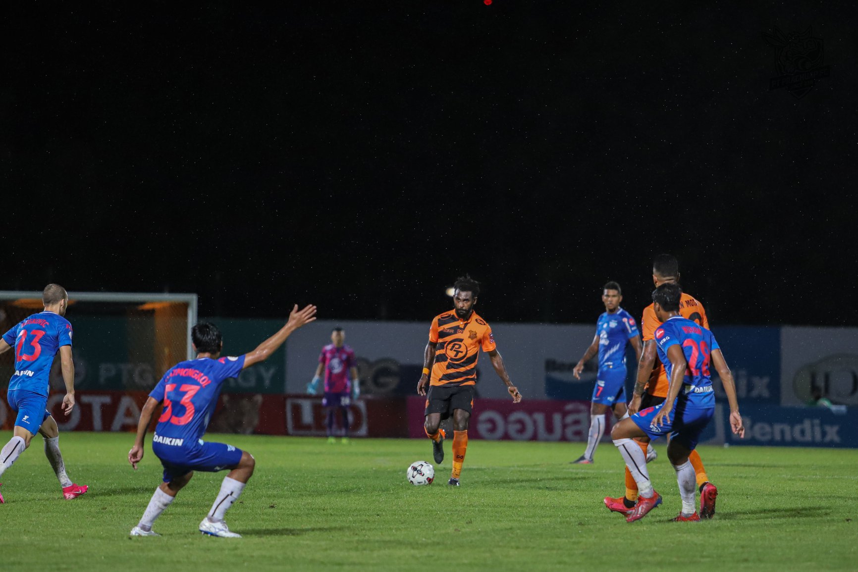 Yanto Basna Cetak Gol Perdana dan Jadi Pahlawan Kemenangan PT Pratchuap FC