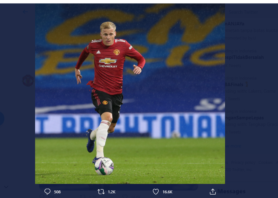 Solskjaer Siapkan Posisi Baru untuk Donny van de Beek di Manchester United